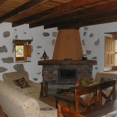 Casa Rural Los Lavaderos Dağ evi